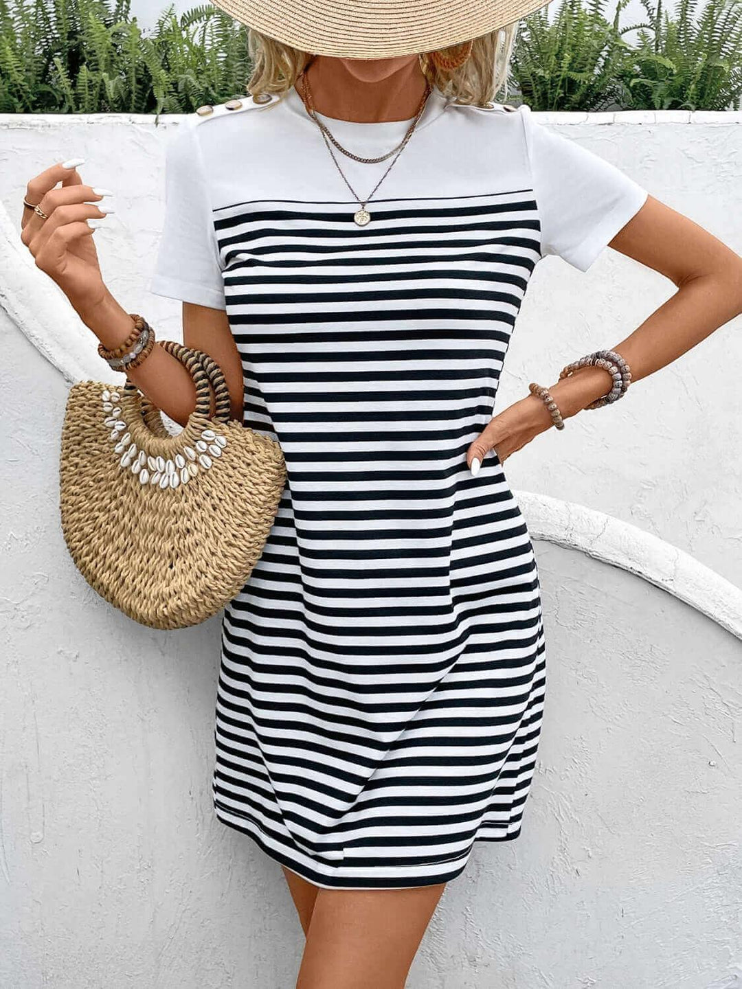 Striped Round Neck Short Sleeve Mini Tee Dress - Samslivos