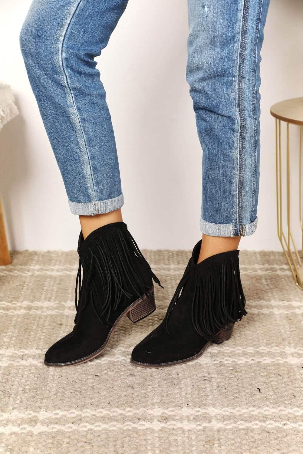 Legend Women's Fringe Cowboy Western Ankle Boots - SAMFILS