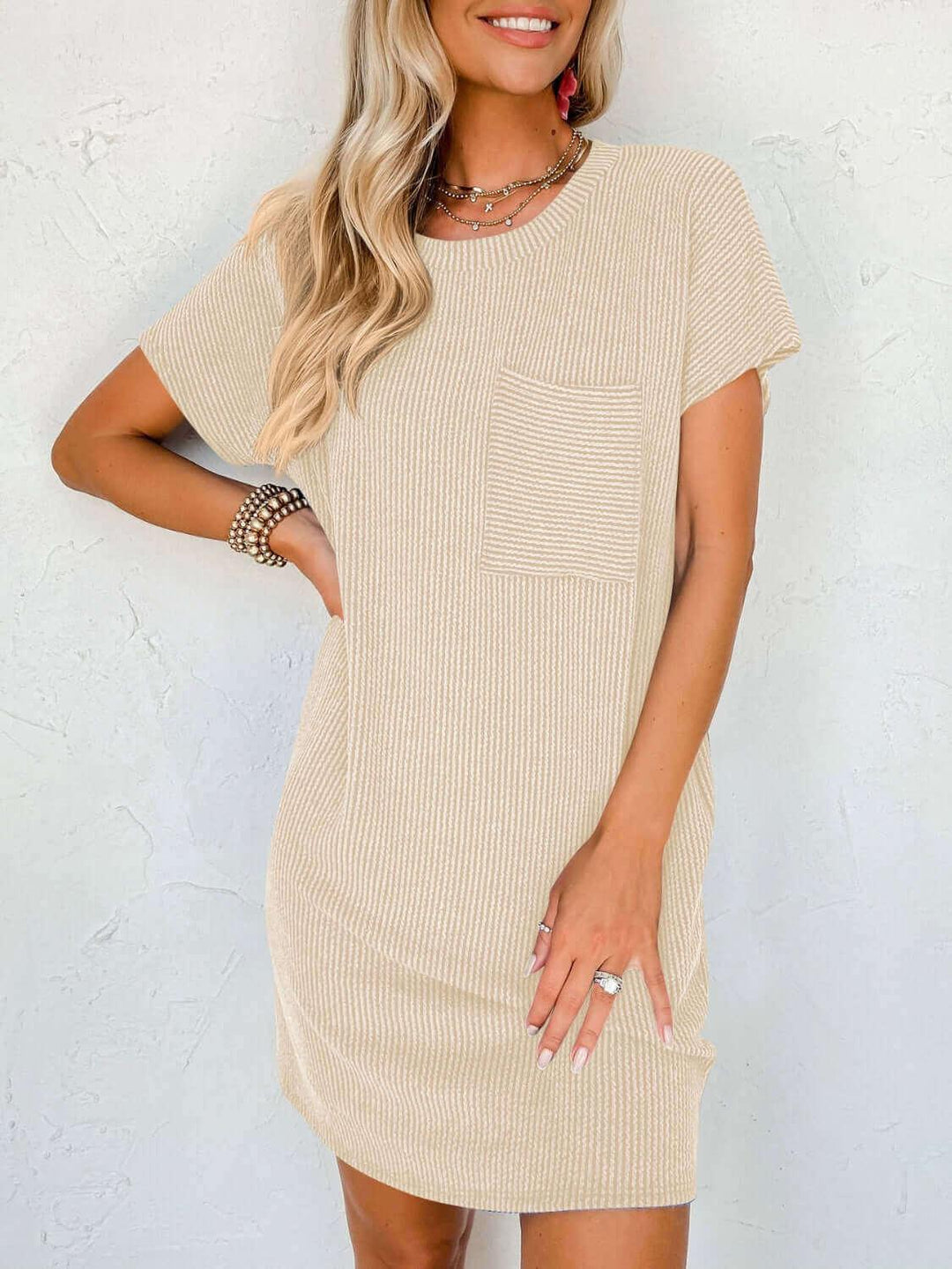 Comfort Round Neck Short Sleeve Mini Dress - Samslivos