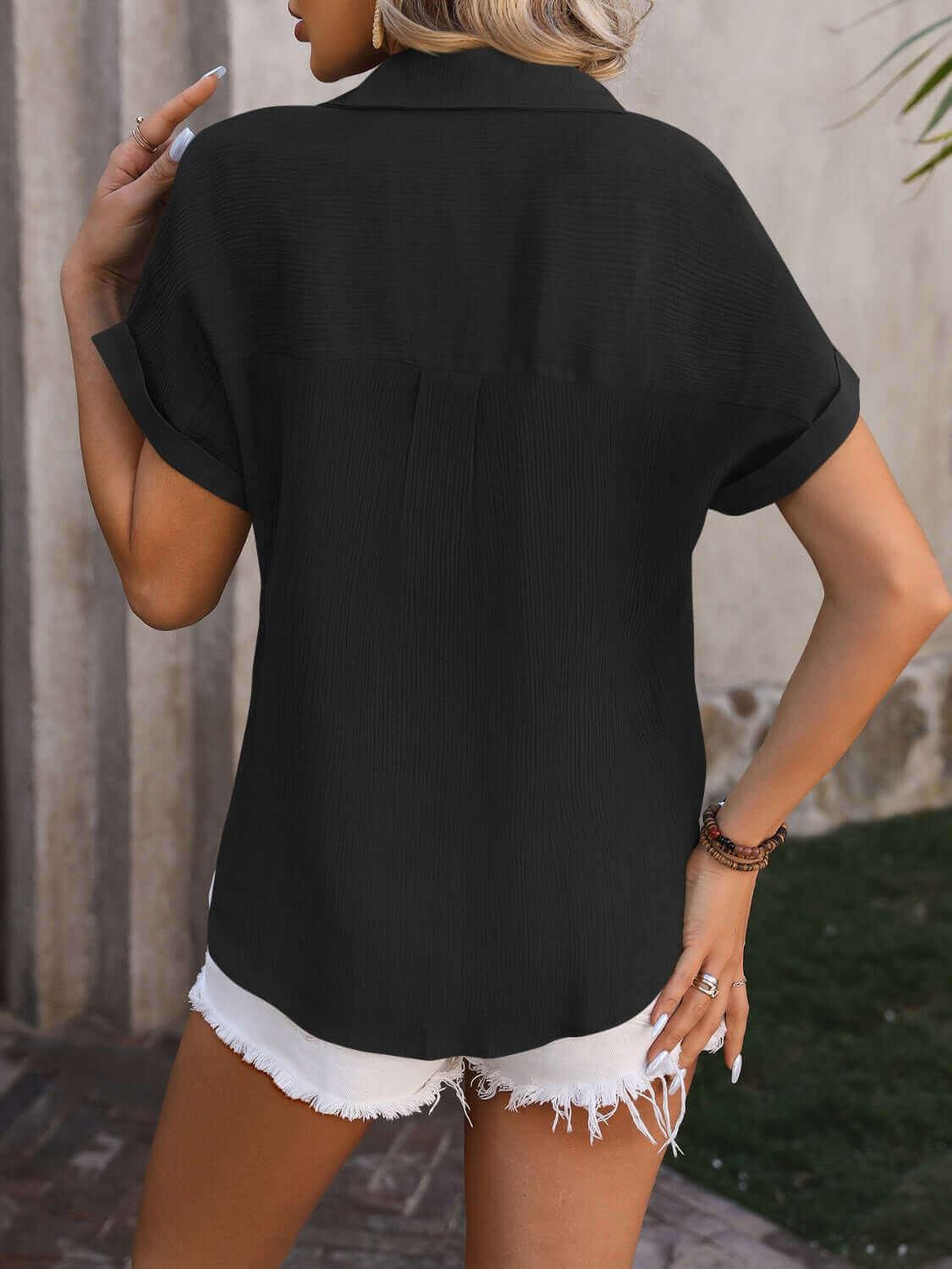 Button Up Closure Short Sleeve Shirt Tumble dry low. - SAMFILS