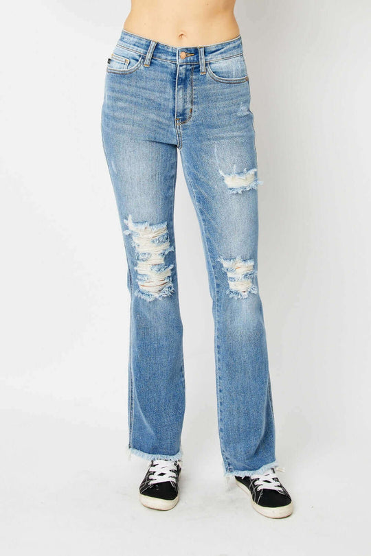 Judy Blue Full Size Distressed Raw Hem Bootcut Jeans - Samslivos