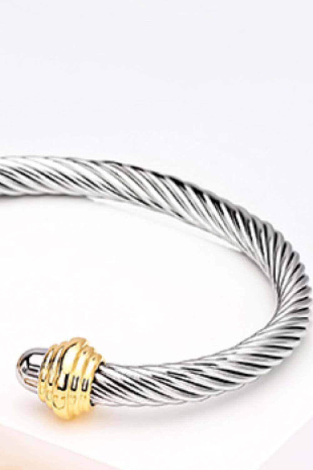 Stainless Steel Twisted Open Bracelet - Samslivos