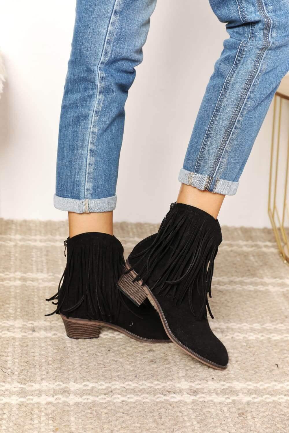 Legend Women's Fringe Cowboy Western Ankle Boots - SAMFILS