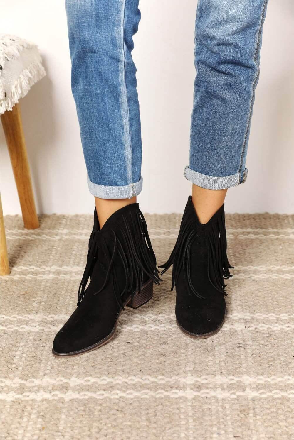 Legend Women's Fringe Cowboy Western Ankle Boots - SAMFILS