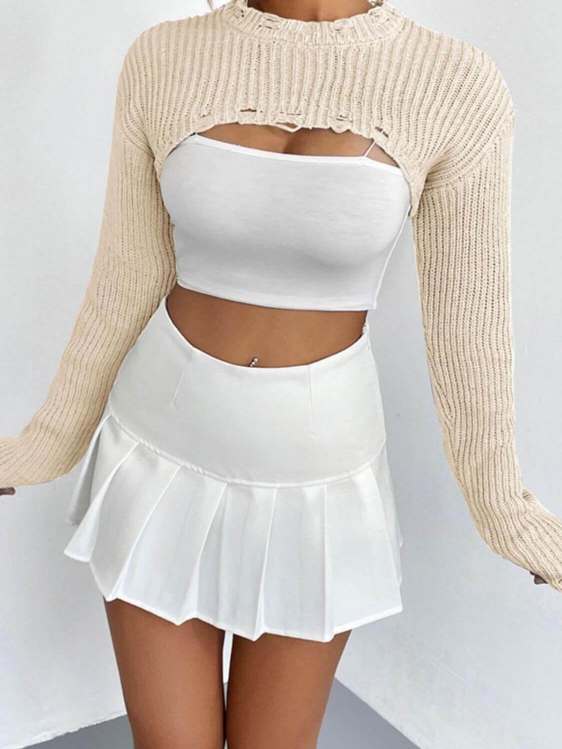 Distressed Long Sleeve Cropped Sweater - SAMFILS