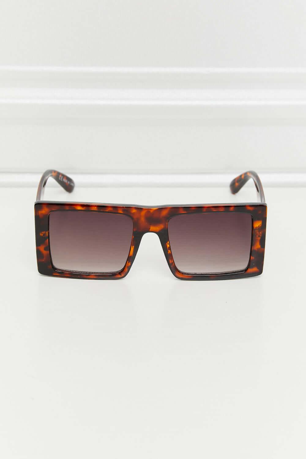 Square Polycarbonate Sunglasses - SAMFILS