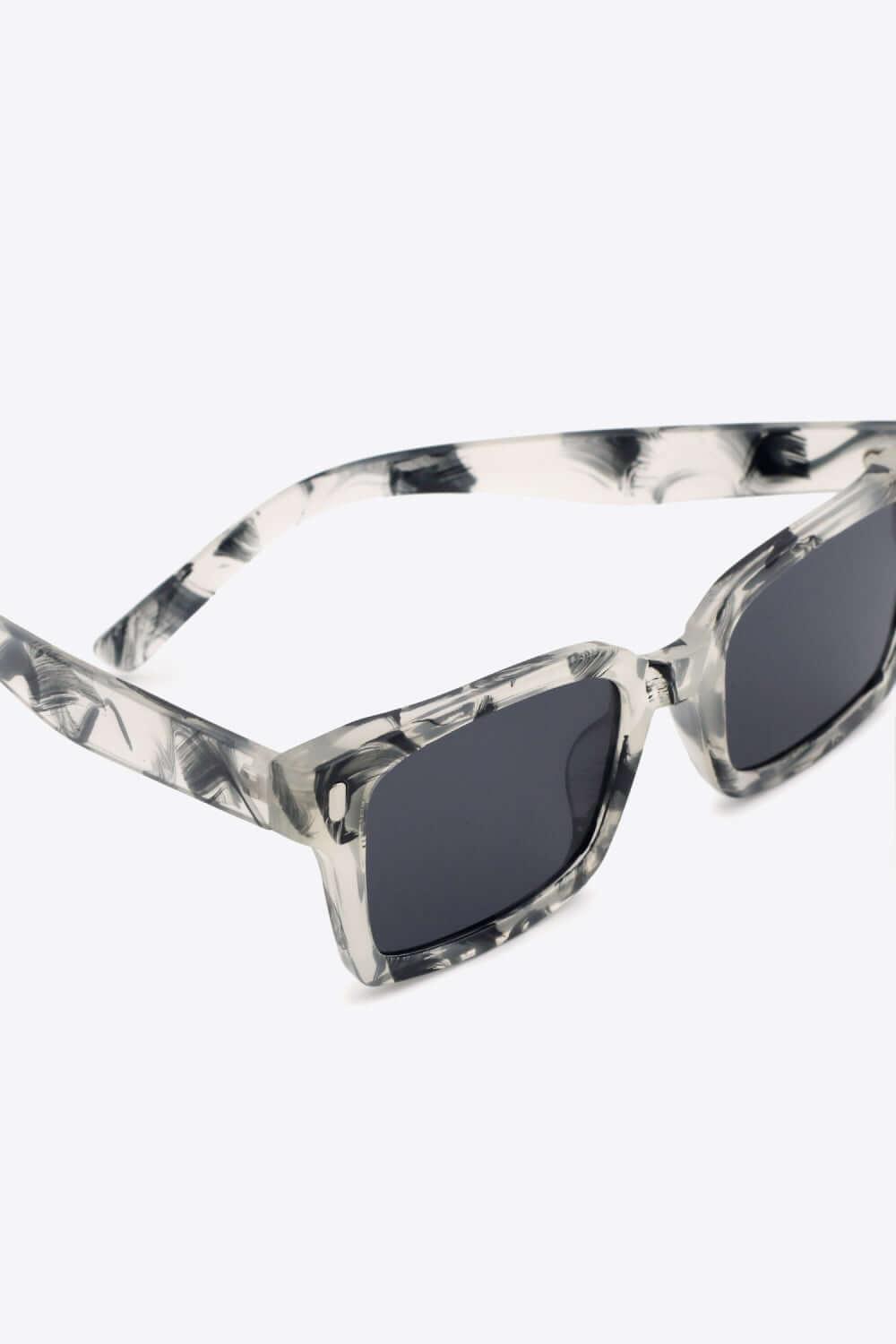 Protect UV400 Polycarbonate Square Sunglasses - Samslivos